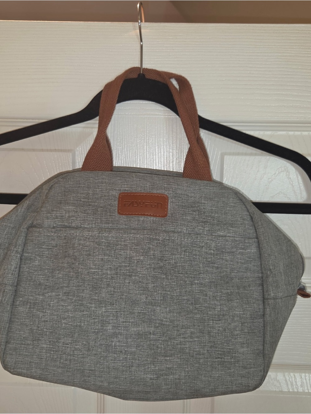 Gray Insulated Lunchbox Bag with Brown Handles - Easy Fun